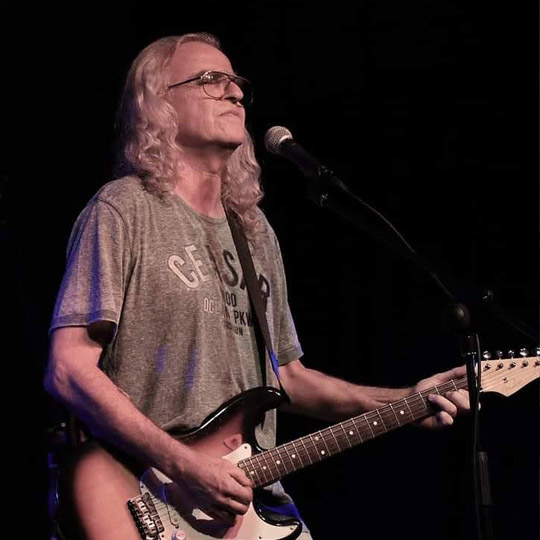 מני בגר מופע להקה | 40 שנות רוקנ'רול