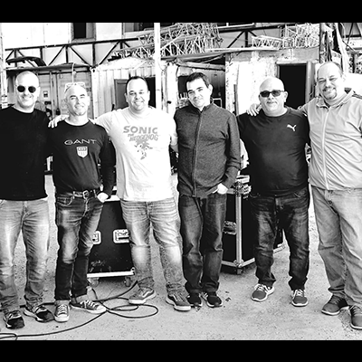 להקת נאמן למקור במופע מחווה לגידי גוב