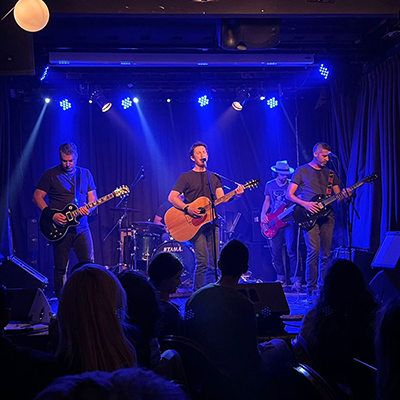 הפילגש מסיבת רוק שנות ה-90